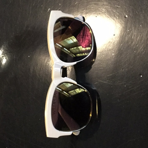 Wild fox sunglasses